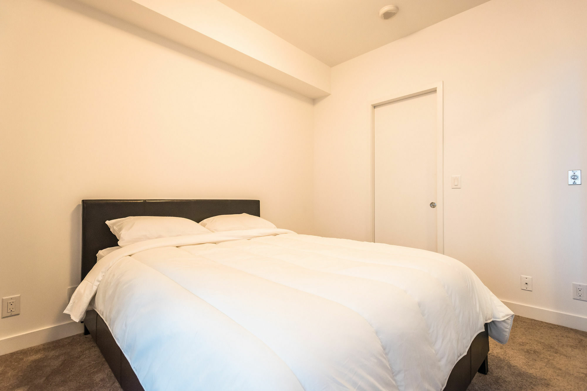Downtown Luxury Lakeview Condo Toronto Exterior foto
